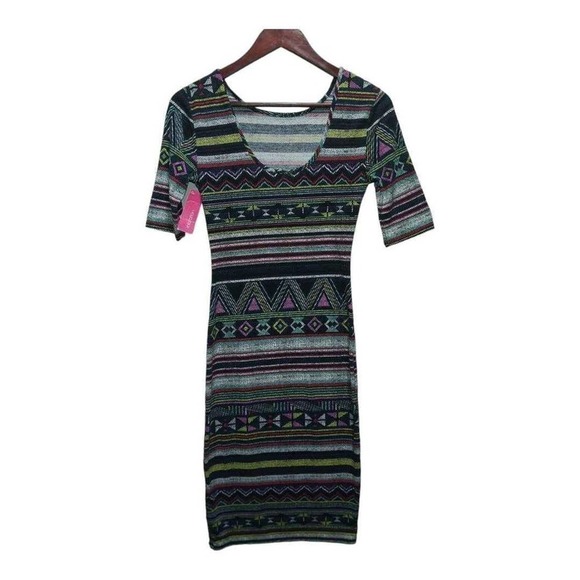 NWT Beautiful short sleeve dress by Xhilaration Size XSmall - Picture 1 of 2